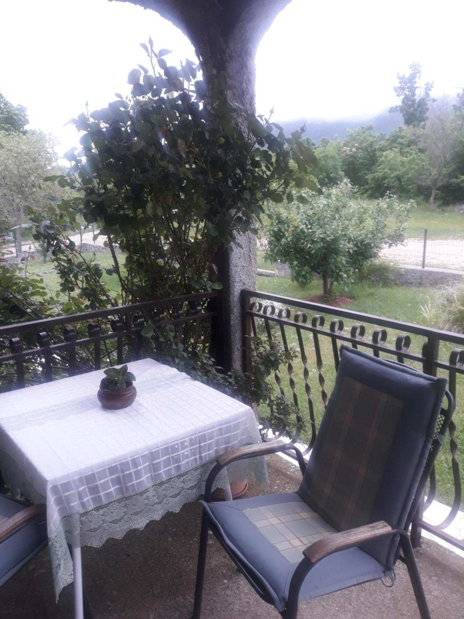 Apartman Lana Kijevo Extérieur photo