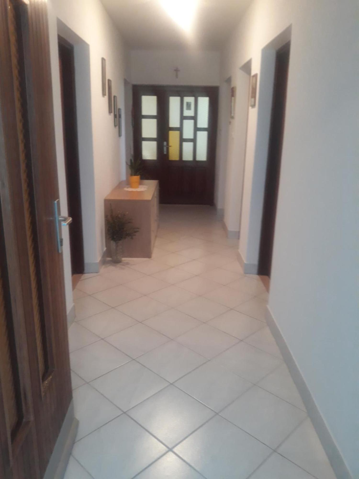 Apartman Lana Kijevo Extérieur photo